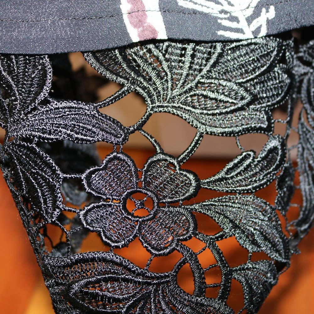 Patterned Tank Top - Picture 3 of 4